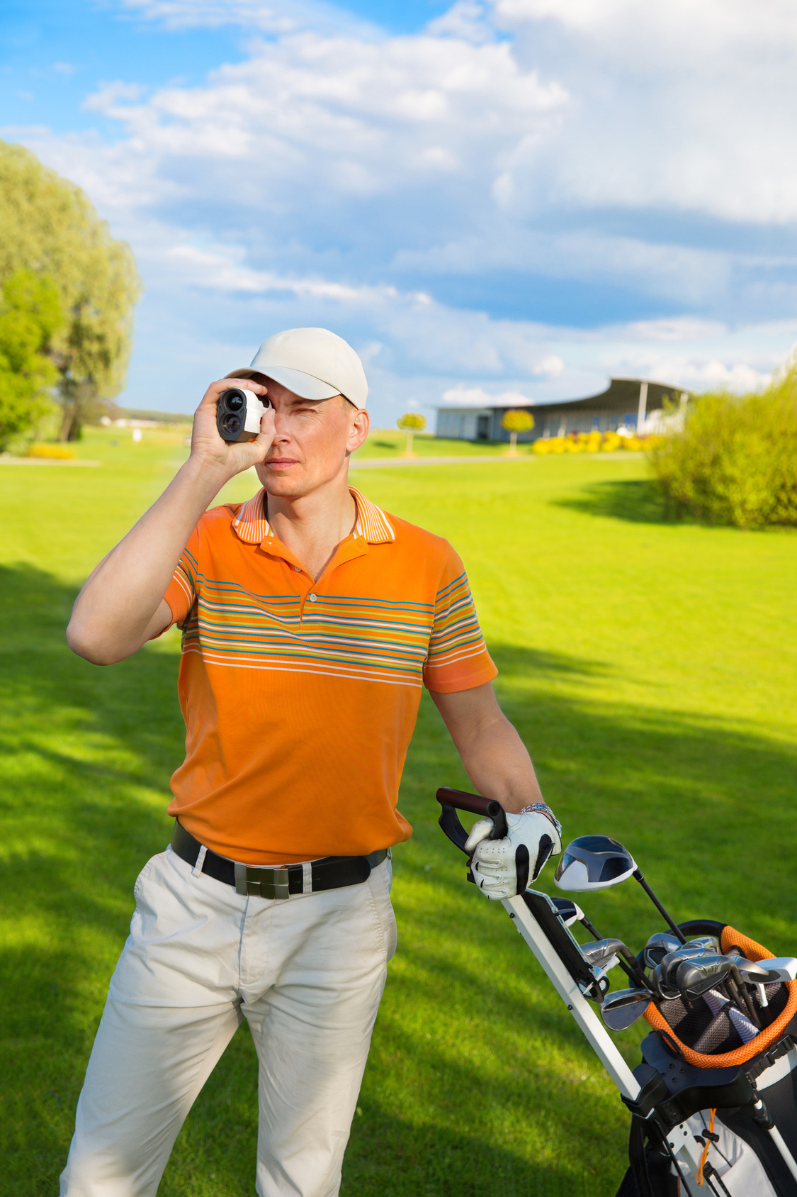 How Do Golf Rangefinders Work? Golf Chilled